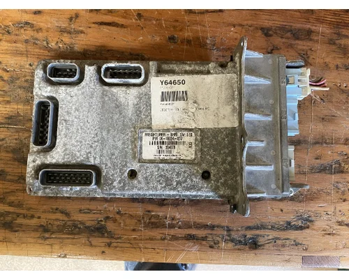 ECM FREIGHTLINER M2 106 Medium Duty Camerota Truck Parts