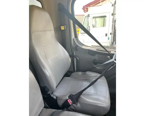 Freightliner M2 106 medium duty Seat, Front