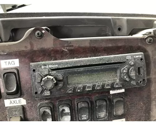 Radio Freightliner M2 106 Vander Haags Inc Kc