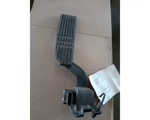 Accelerator Parts FREIGHTLINER M2-106 K &amp; R Truck Sales, Inc.
