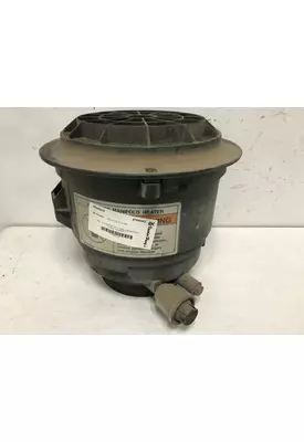 Freightliner M2 106 Air Cleaner