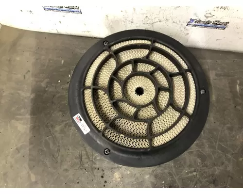 Freightliner M2 106 Air Cleaner