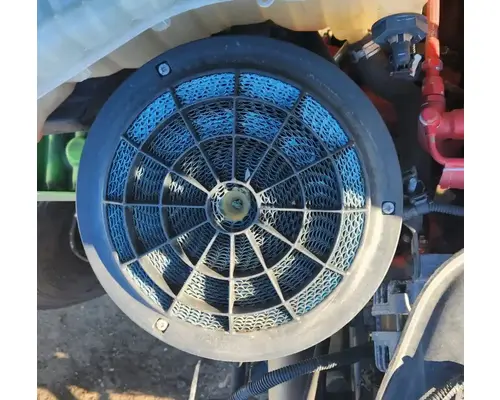 Freightliner M2 106 Air Cleaner