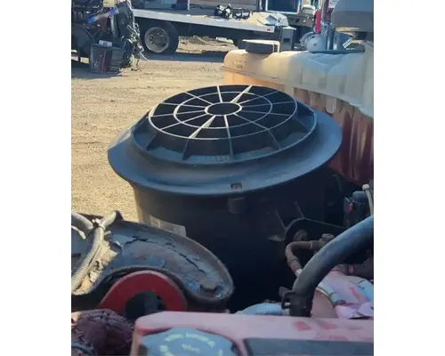 Freightliner M2 106 Air Cleaner