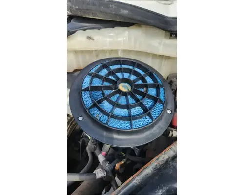 Freightliner M2 106 Air Cleaner