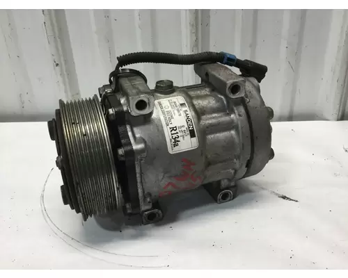 Freightliner M2 106 Air Conditioner Compressor