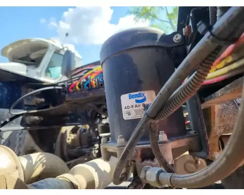 Air Dryer Freightliner M2 106 Complete Recycling Group LLC