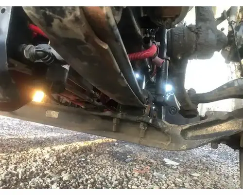 Freightliner M2 106 Axle Assembly, Front (Steer)
