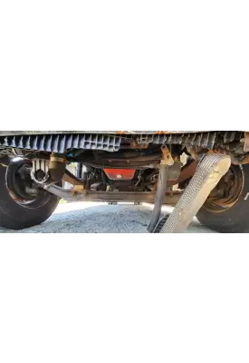 Freightliner M2 106 Axle Assembly, Front (Steer)