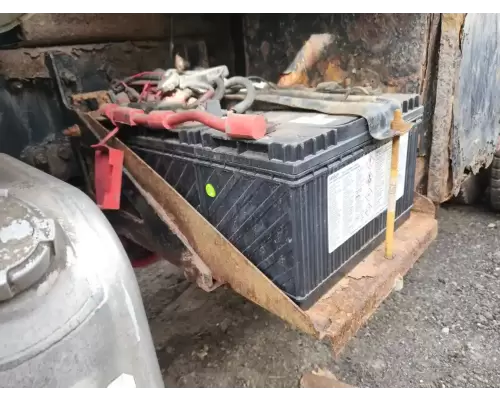 Freightliner M2 106 Battery Box