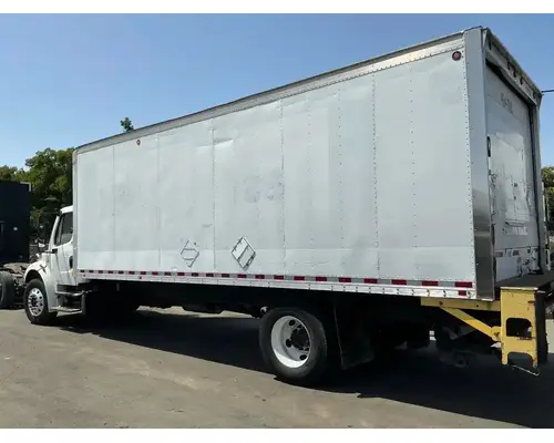 Freightliner M2 106 Body  Bed