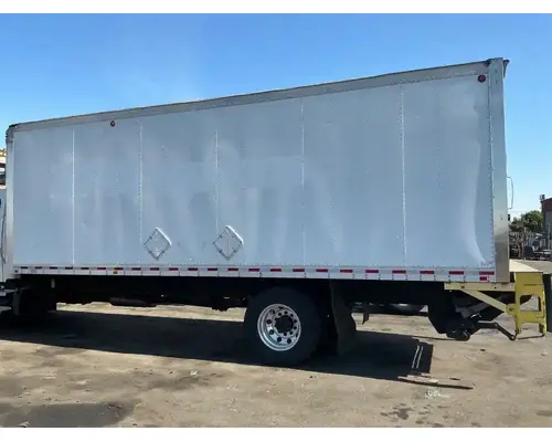 Body / Bed FREIGHTLINER M2 106 Geco - Dinuba