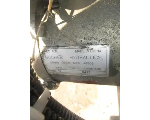 Freightliner M2 106 Box  Bed