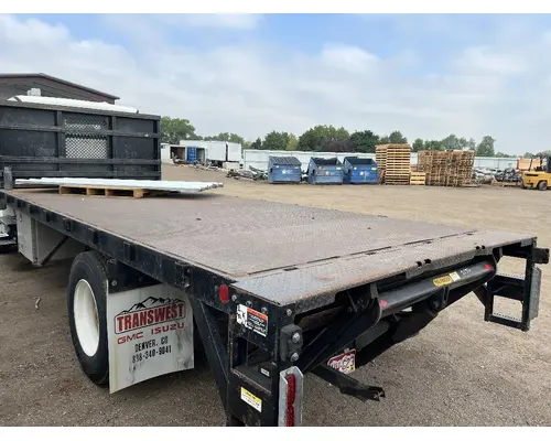 Body / Bed FREIGHTLINER M2 106 DTI Trucks