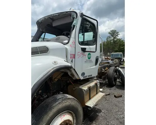 Bumper Assembly, Front FREIGHTLINER M2 106 Crest Truck Parts