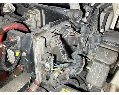 Freightliner M2 106 Cab Control Module CECU