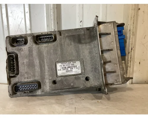 Freightliner M2 106 Cab Control Module CECU OEM# 06-75157-000 in 