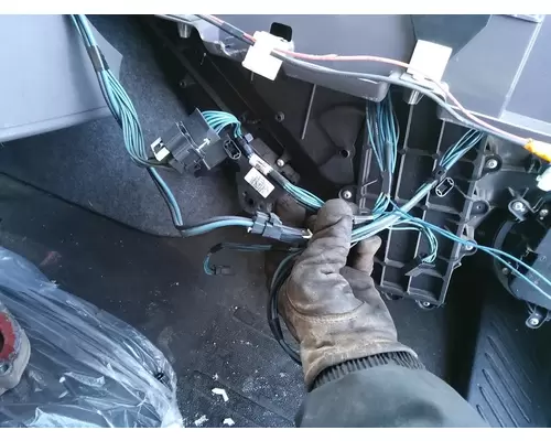 Freightliner M2 106 Cab Wiring Harness