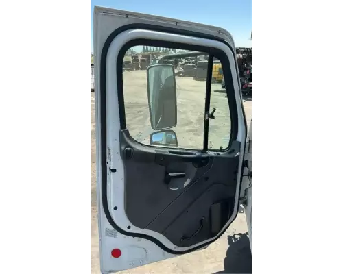 Freightliner M2 106 Cab