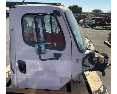 Freightliner M2 106 Cab