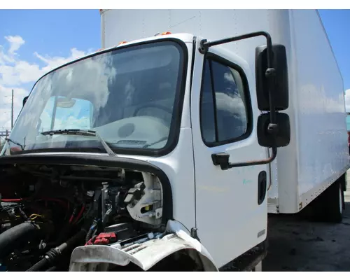 Cab FREIGHTLINER M2 106 LKQ Heavy Truck - Tampa