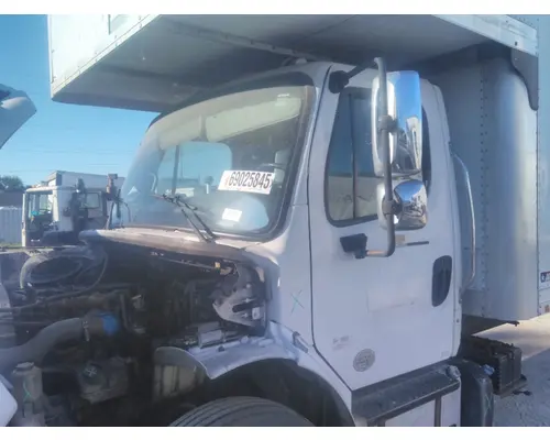 Cab FREIGHTLINER M2 106 LKQ Heavy Truck - Tampa