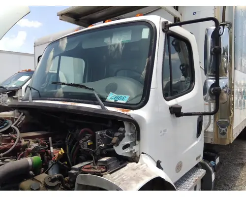 Cab FREIGHTLINER M2 106 LKQ Heavy Truck - Tampa