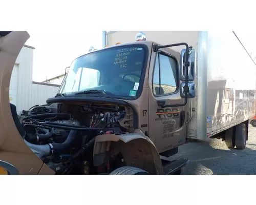 Cab FREIGHTLINER M2 106 LKQ Thompson Motors - Wykoff