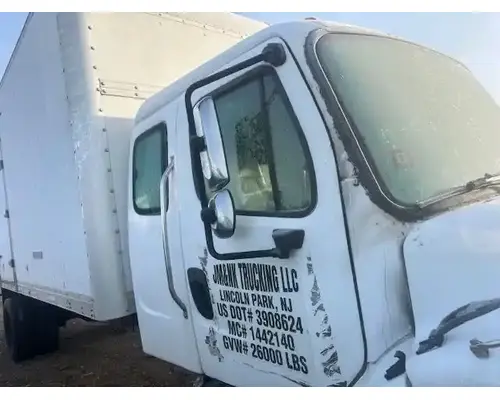 Freightliner M2 106 Cab