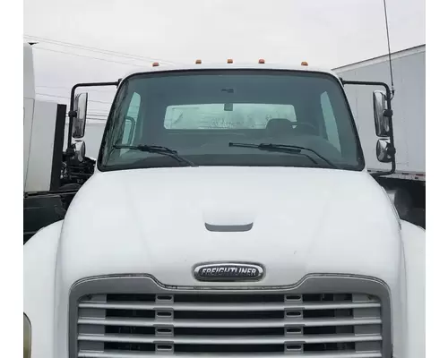 Freightliner M2 106 Cab