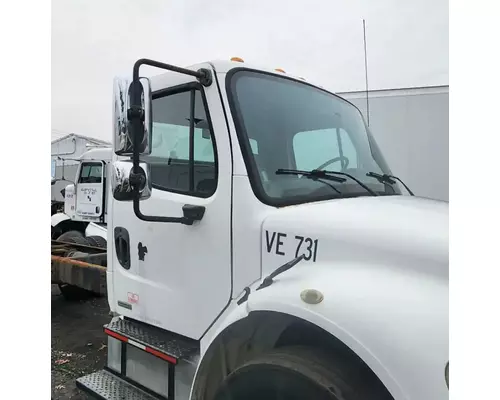 Freightliner M2 106 Cab