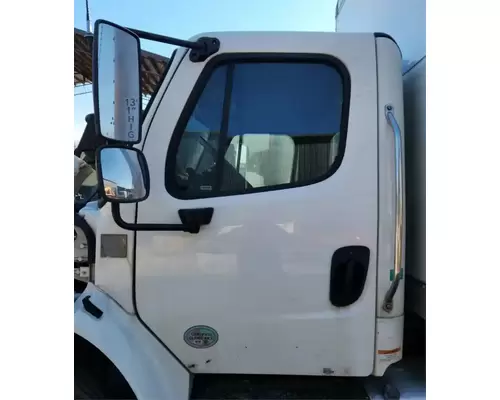 Freightliner M2 106 Cab