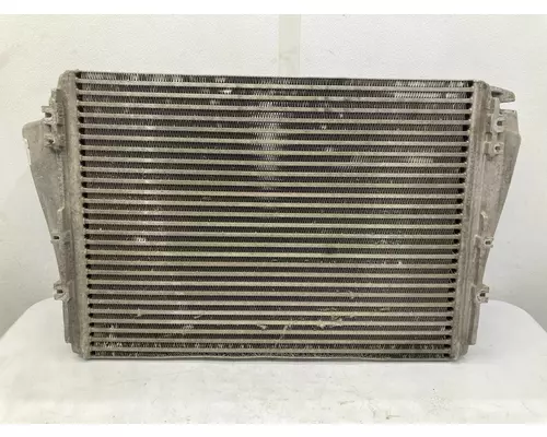 Freightliner M2 106 Charge Air Cooler (ATAAC)