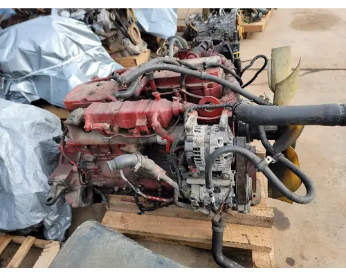 Complete Vehicle FREIGHTLINER M2 106 Crest Truck Parts