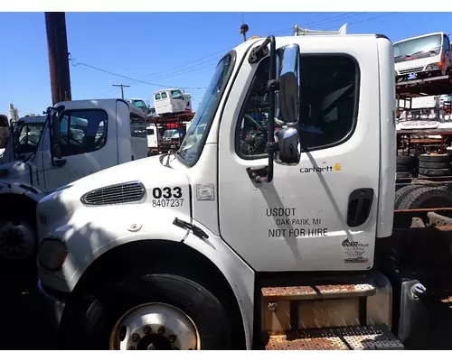Complete Vehicle FREIGHTLINER M2-106 Michigan Truck Parts