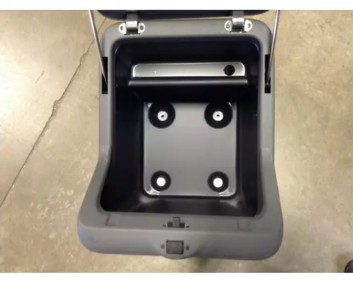 Freightliner M2 106 Console
