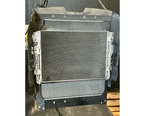 Cooling Assy. (Rad., Cond., ATAAC) FREIGHTLINER M2 106 Geco - Fresno