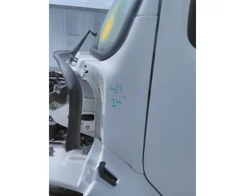 Cowl FREIGHTLINER M2 106 LKQ Heavy Truck - Tampa