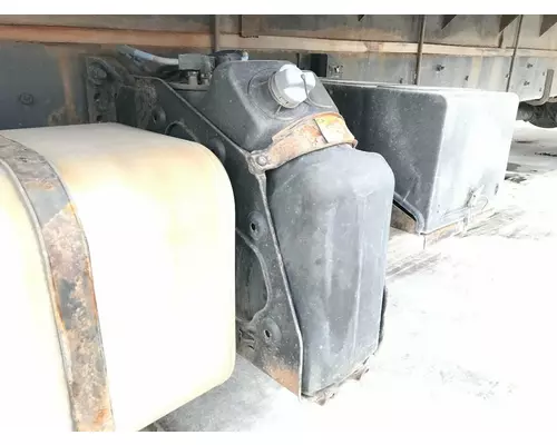 Freightliner M2 106 DEF  Urea Tank