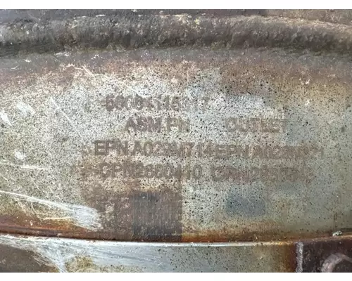Freightliner M2 106 DPF (Diesel Particulate Filter)