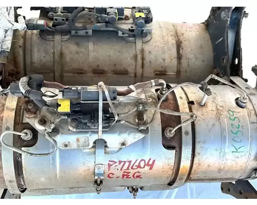 Freightliner M2 106 DPF (Diesel Particulate Filter)