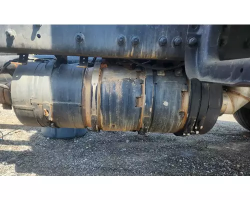 Freightliner M2 106 DPF (Diesel Particulate Filter)