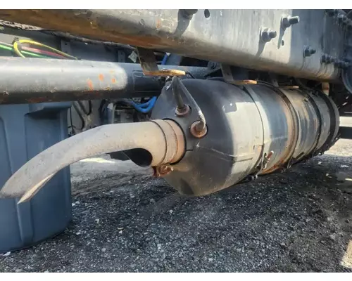 Freightliner M2 106 DPF (Diesel Particulate Filter)