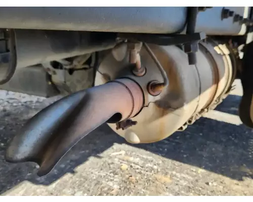 Freightliner M2 106 DPF (Diesel Particulate Filter)