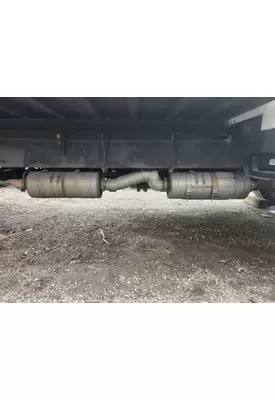 Freightliner M2 106 DPF (Diesel Particulate Filter)