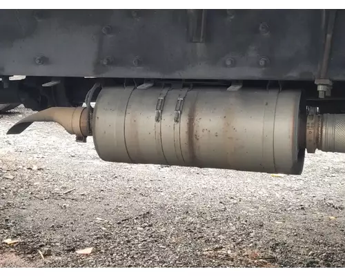 Freightliner M2 106 DPF (Diesel Particulate Filter)
