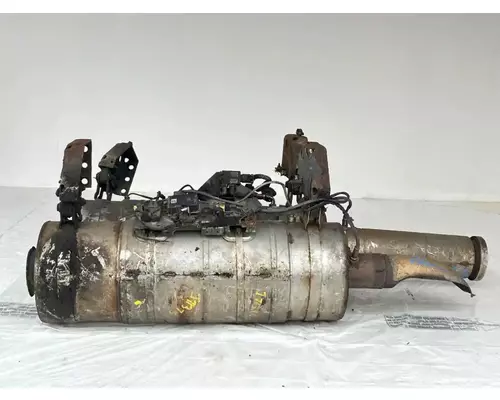 Freightliner M2 106 DPF (Diesel Particulate Filter)