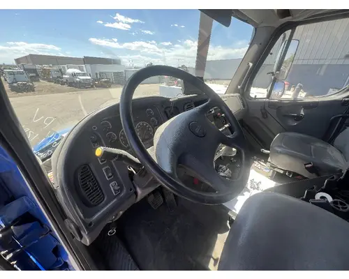 Dash Assembly FREIGHTLINER M2 106 DTI Trucks