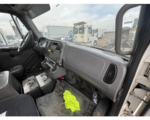 Dash Assembly FREIGHTLINER M2 106 DTI Trucks