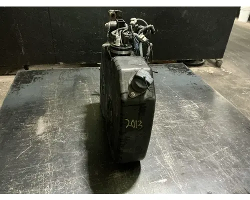 DEF Tank FREIGHTLINER M2 106 Geco - Dinuba